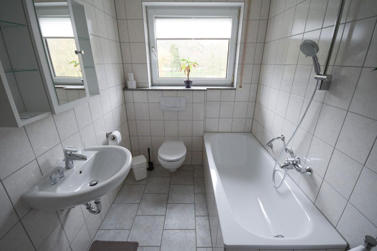 Zimmer Ohne Fruehstueck In Der Forellenzucht Burgen  Exterior photo