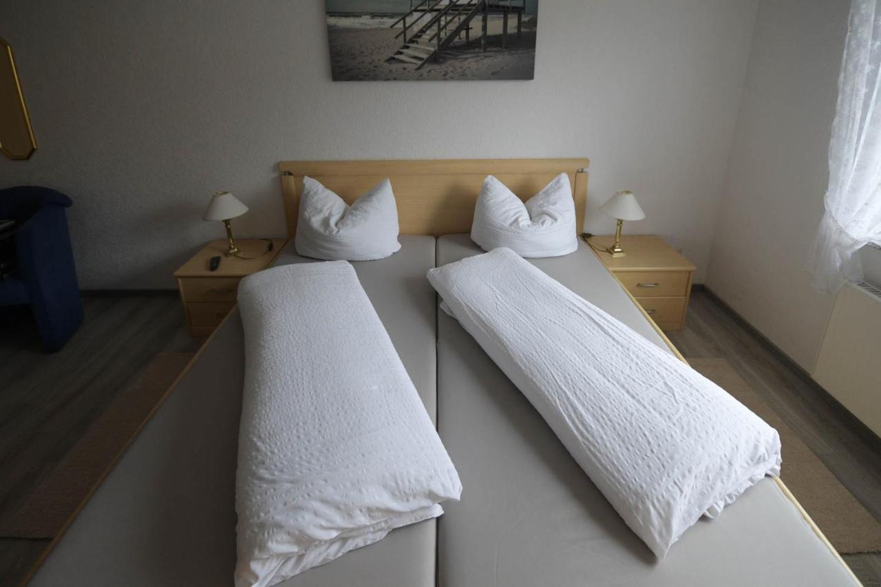 Zimmer Ohne Fruehstueck In Der Forellenzucht Burgen  Exterior photo